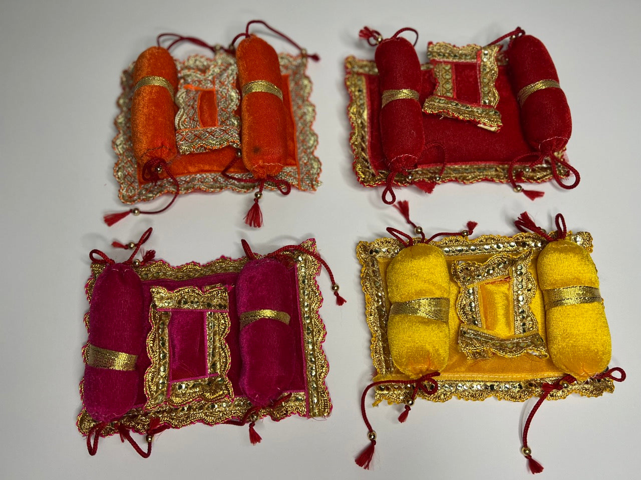 ladoo gopal aasan multi color