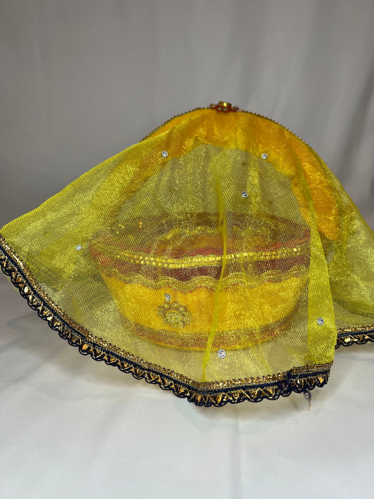Handmade Bal Gopal Singhasan Ladoo Gopal Decorative Carry Basket Lord Krishna Throne Bal Gopal Kanha Floral Jhula Ganesh Ji Floral Carry Basket